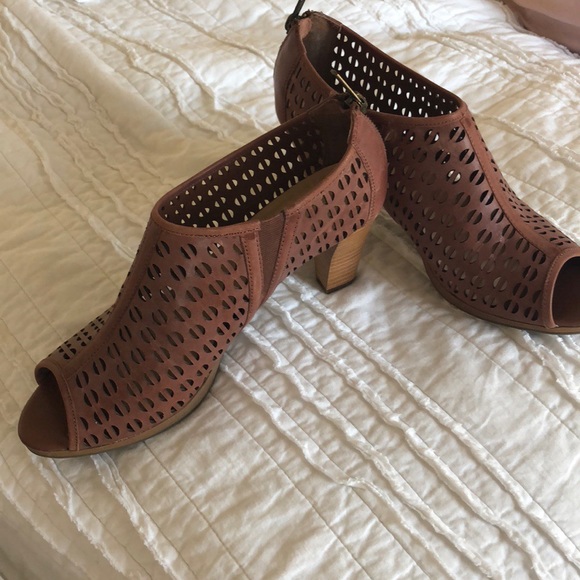 Booties - Picture 7 of 7